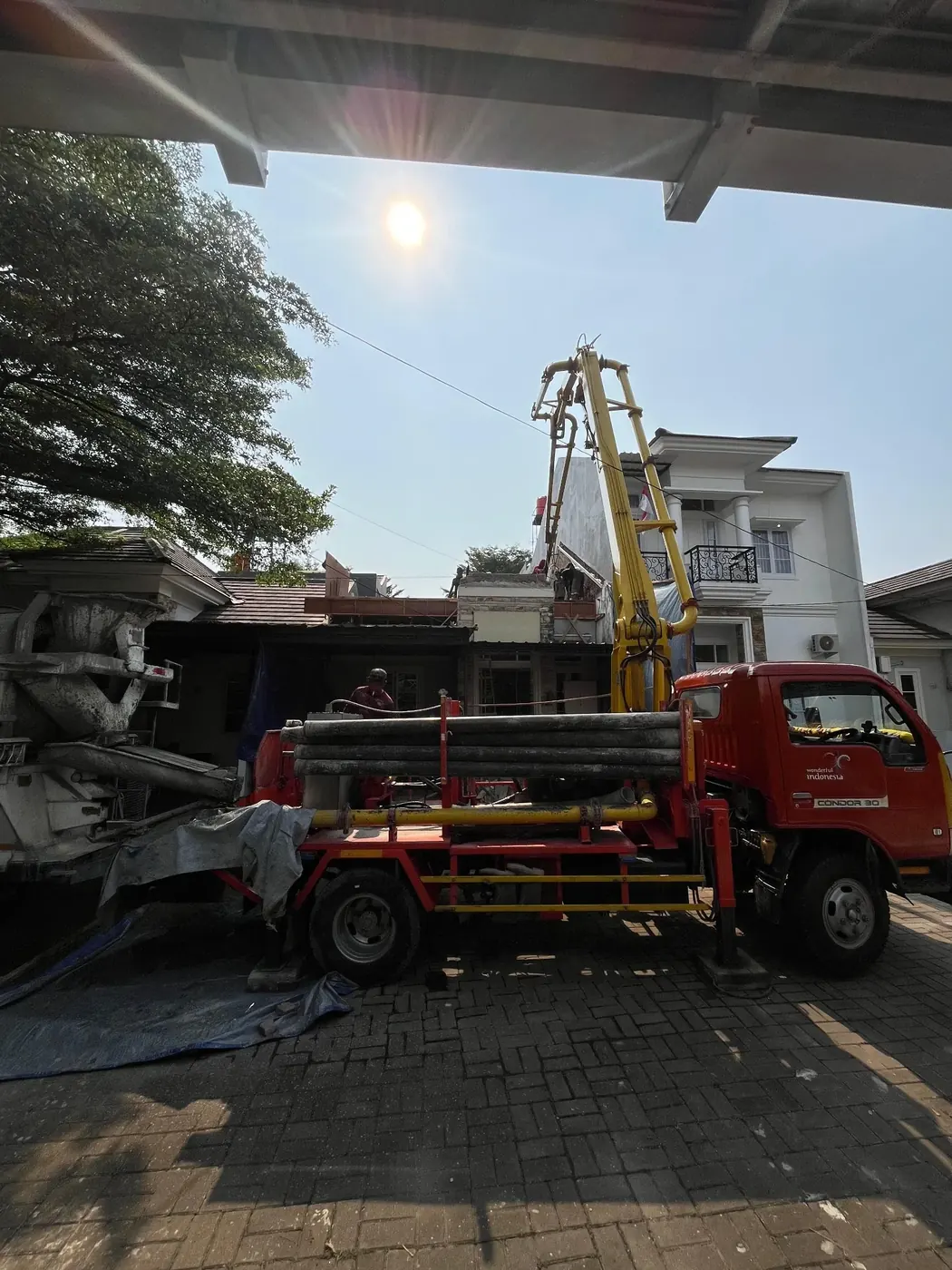 Proyek beton cor mini readymix Jabodetabek untuk jalan sempit #07